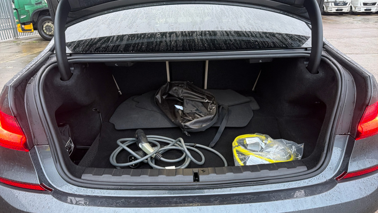 BMW 3 Series 330e M Sport 4dr Step Auto Saloon